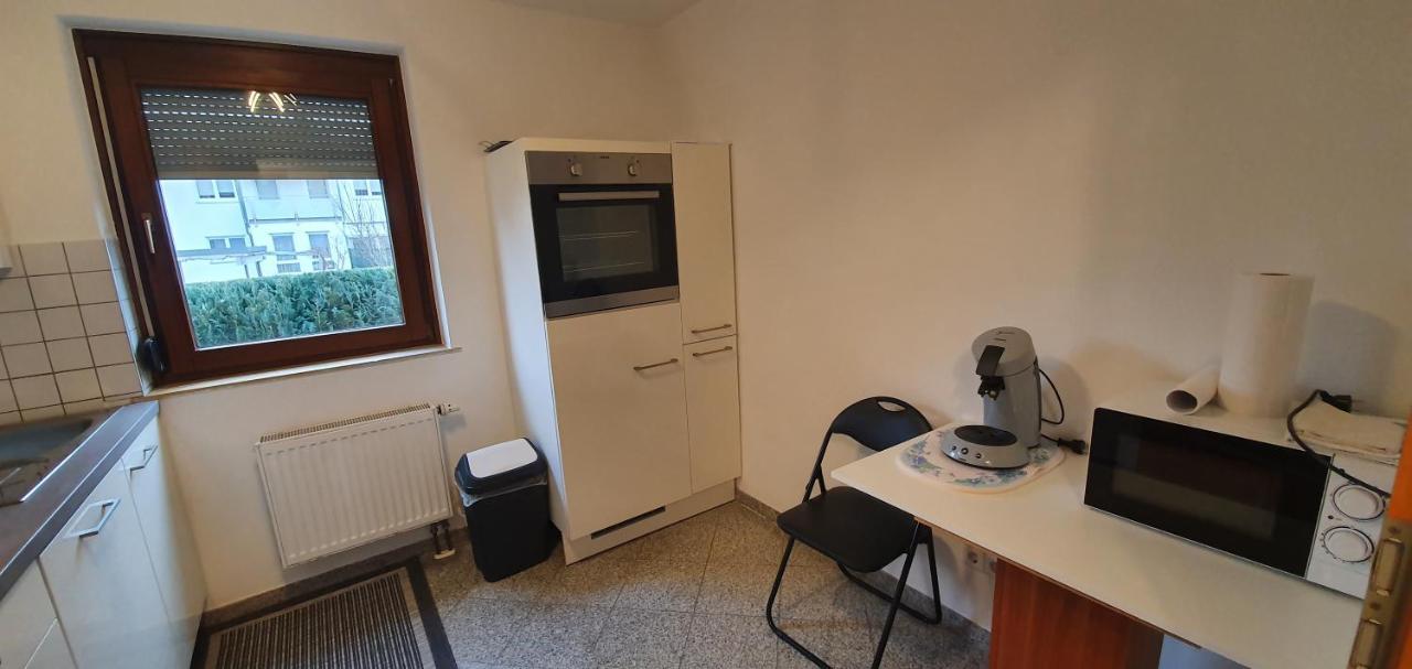 Outletcity Ferienwohnung - Apartment 4 Metzingen  Eksteriør bilde
